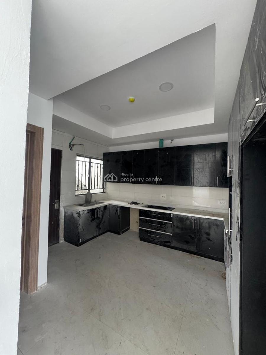 3 Bedroom Apartment, Lekki Phase 1, Lekki, Lagos, Flat / Apartment for Sale