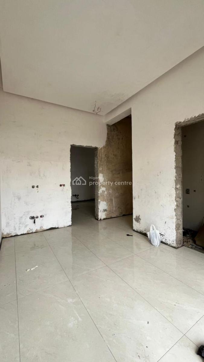 Luxury Units Each 3 Apartment  with a Cozy Environment, Lekki Phase 1, Lekki, Lagos, Flat / Apartment for Sale