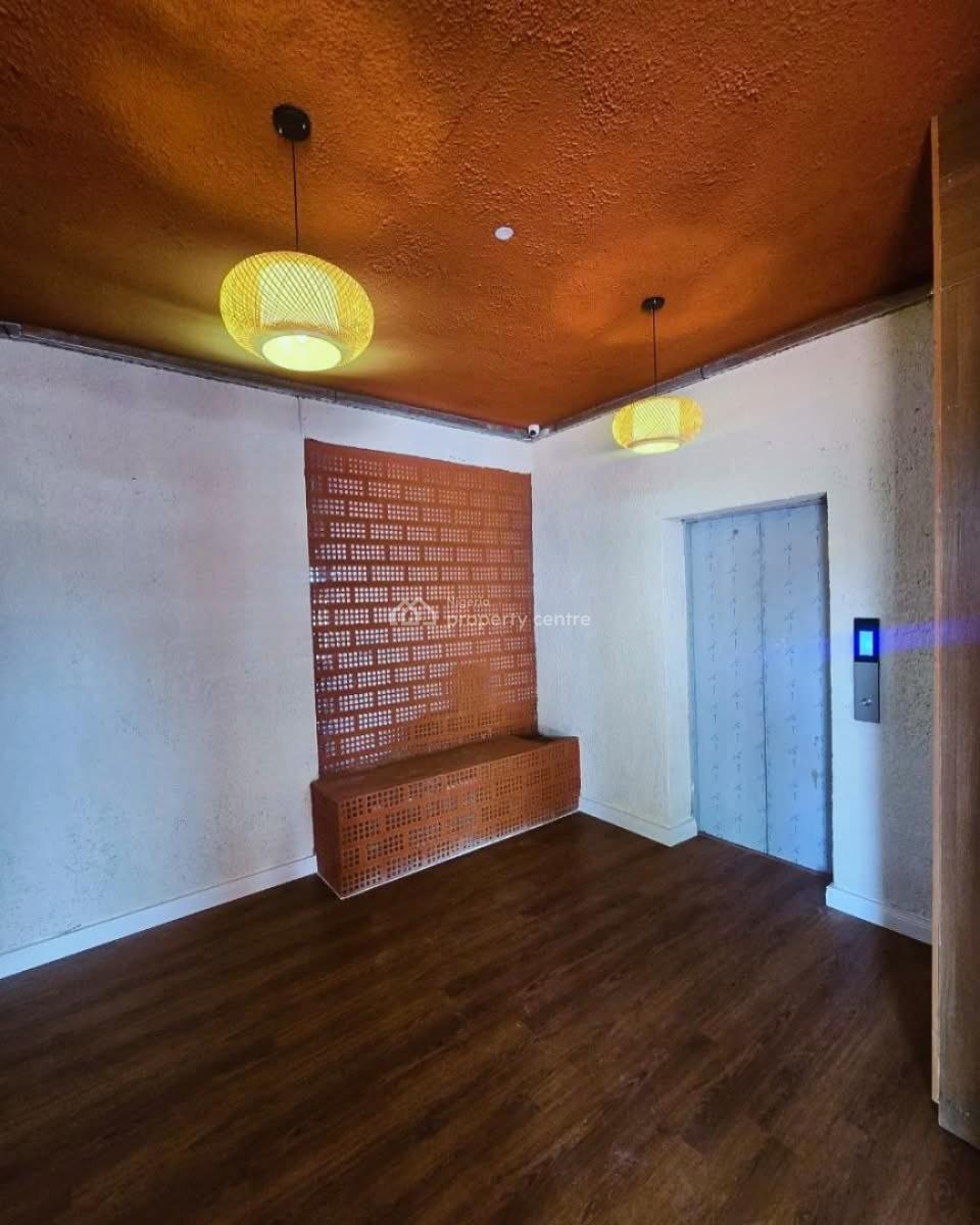 Well Serviced 3 Bedroom Apartment, Lekki Phase 1, Lekki, Lagos, Flat / Apartment for Sale