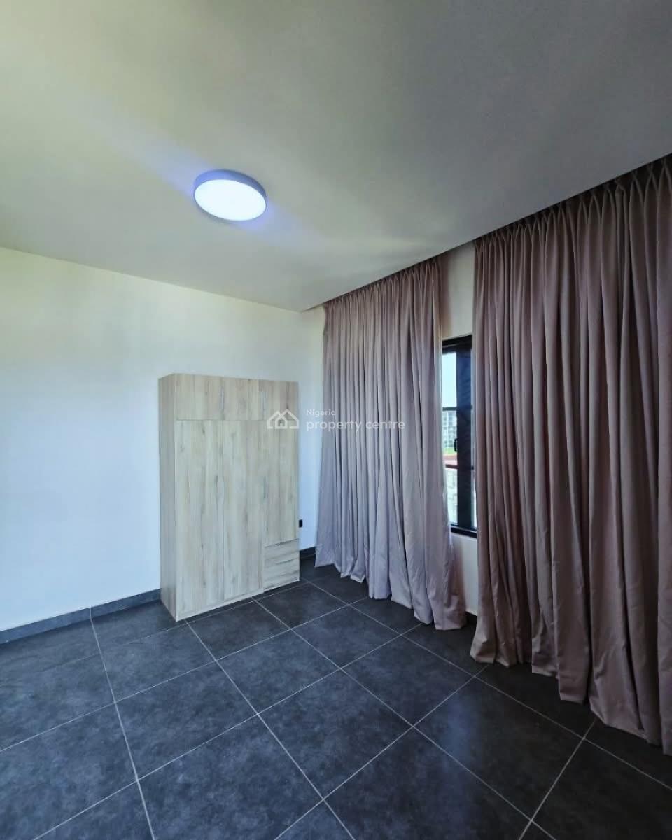 Well Serviced 3 Bedroom Apartment, Lekki Phase 1, Lekki, Lagos, Flat / Apartment for Sale