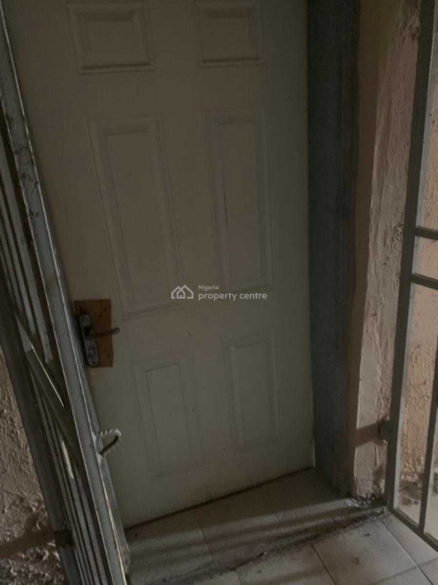 Spacious Self Contain on The Second Floor, Zone 3, Wuse, Abuja, Self Contain (single Rooms) for Rent