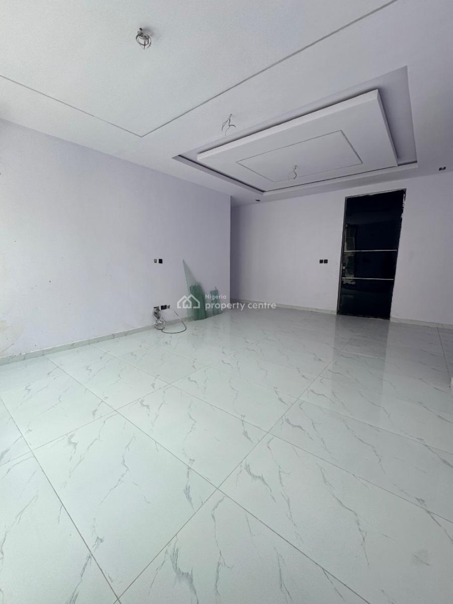 Spacious 2 Bedroom with Bq, Ikate, Lekki, Lagos, Flat / Apartment for Sale