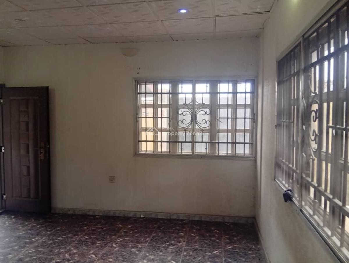 3 Bedroom Bungalow, Abraham Adesanya Estate, Ajah, Lagos, Semi-detached Bungalow for Sale