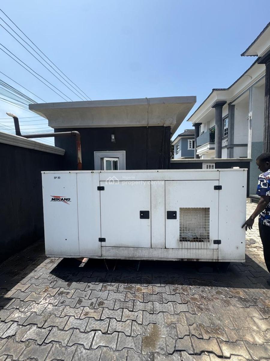 2 Bedroom Apartment, Lekki Phase 1, Lekki, Lagos, Flat / Apartment for Rent
