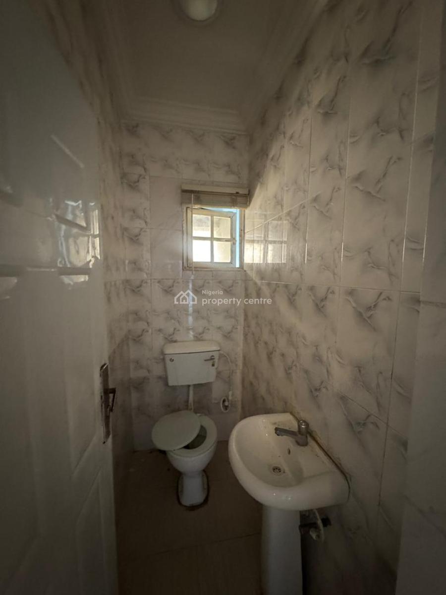 2 Bedroom Apartment, Lekki Phase 1, Lekki, Lagos, Flat / Apartment for Rent