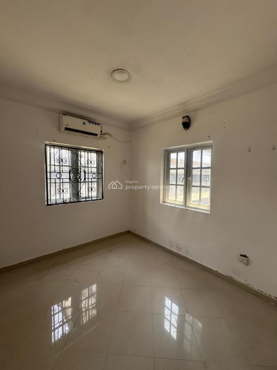 2 Bedroom Apartment, Lekki Phase 1, Lekki, Lagos, Flat / Apartment for Rent