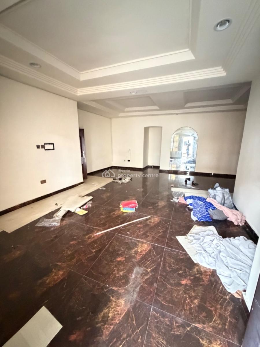 3 Bedroom Flat with a Bq, Ologolo, Lekki, Lagos, House for Rent