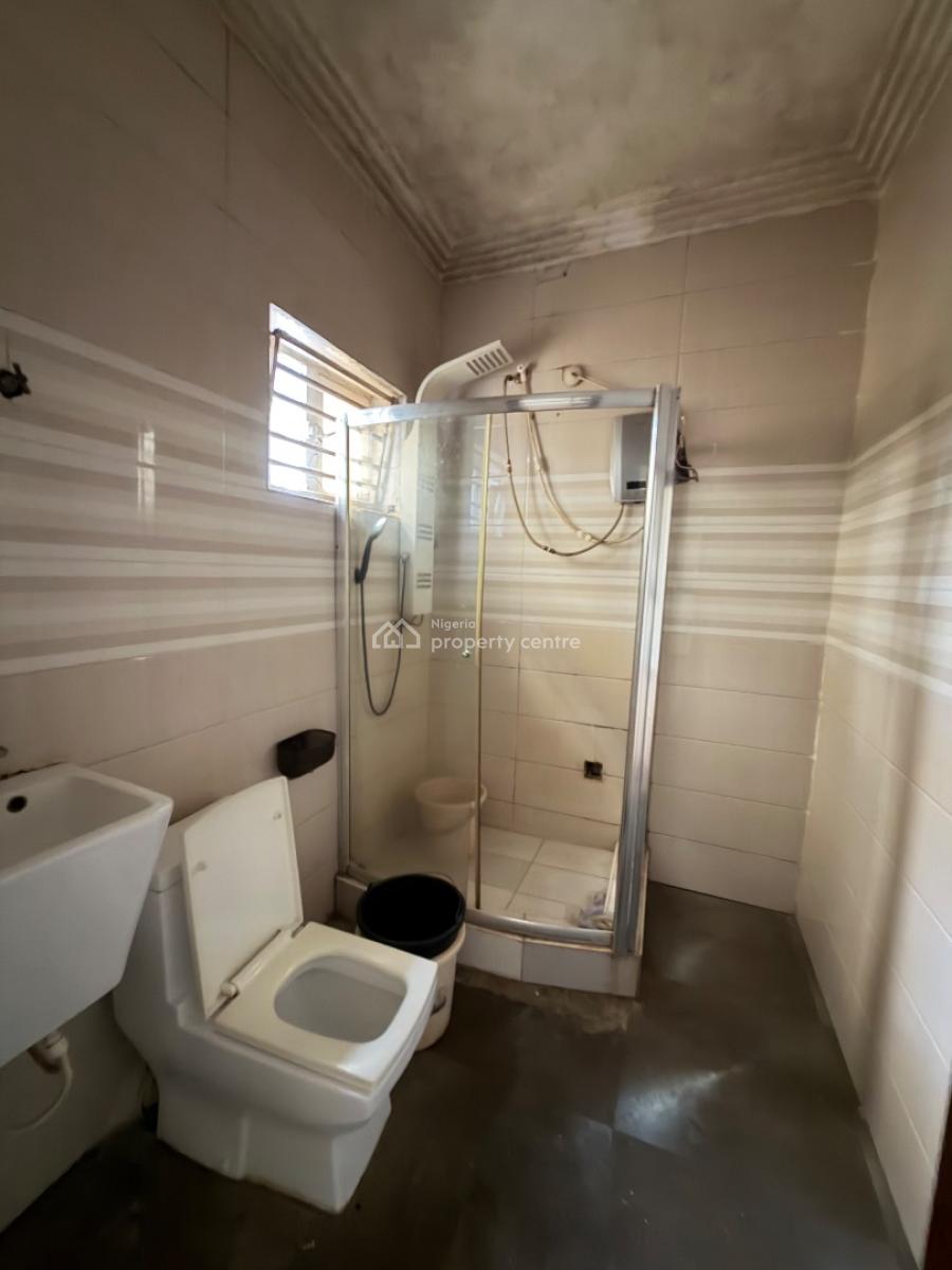 3 Bedroom Flat with a Bq, Ologolo, Lekki, Lagos, House for Rent