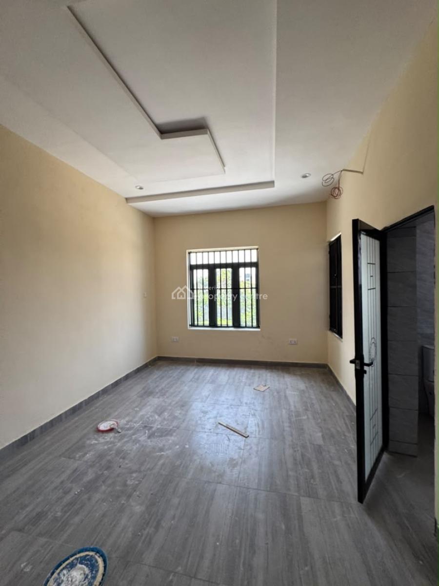 Three Bedroom Apartments with Bq, Abraham Adesanya, Lekki, Lagos, Flat / Apartment for Rent