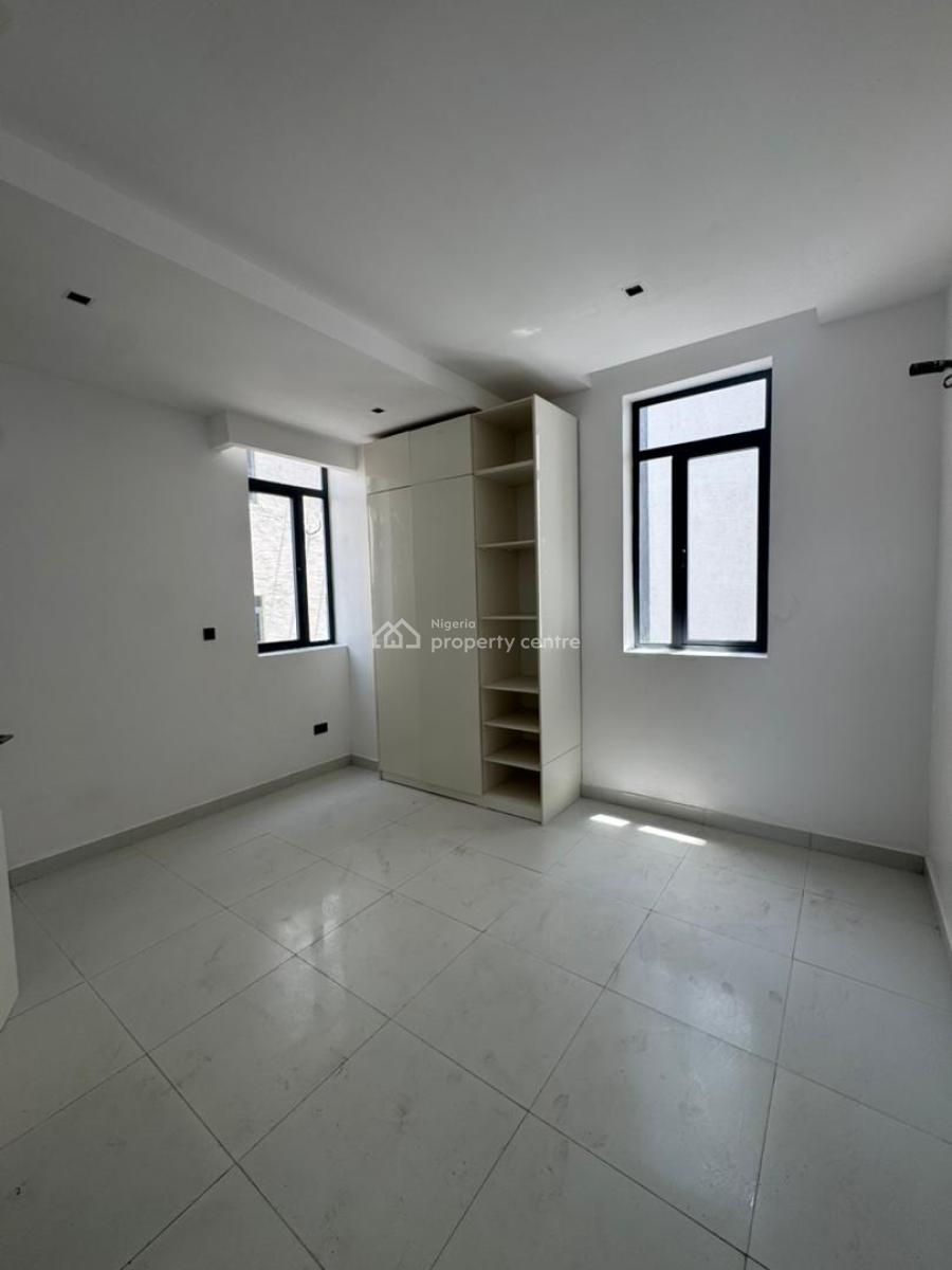 Beautiful 2 Bedroom Apartment, Ikate, Lekki, Lagos, Block of Flats for Sale