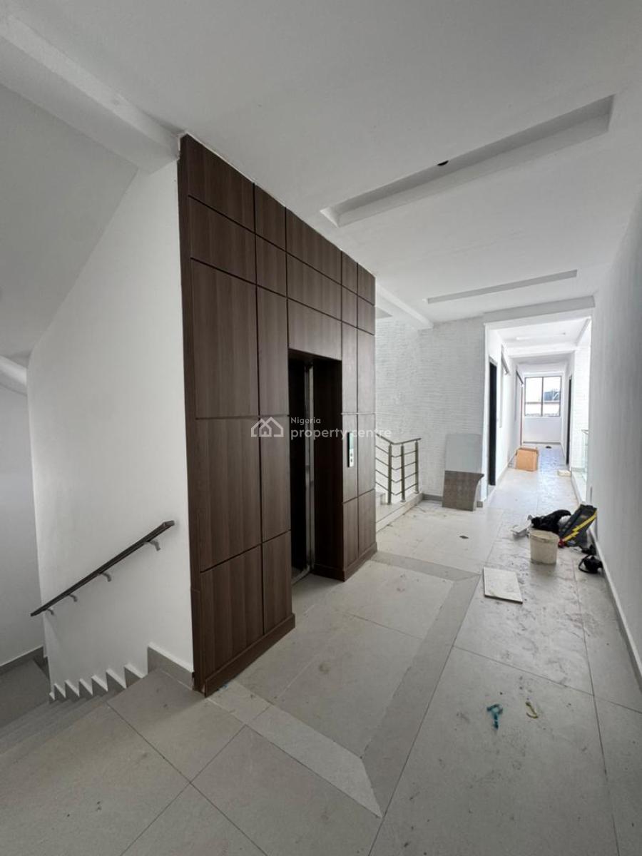 Beautiful 2 Bedroom Apartment, Ikate, Lekki, Lagos, Block of Flats for Sale