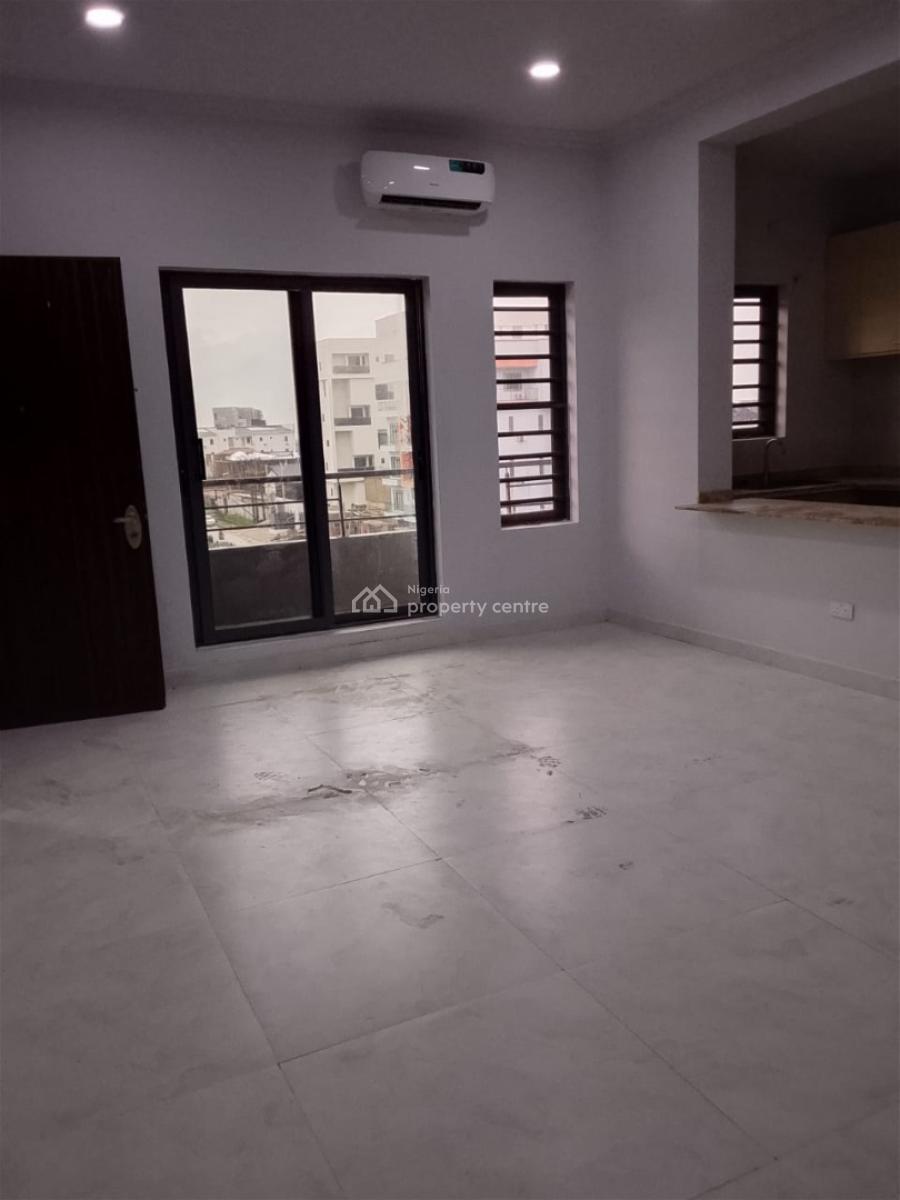 2 Bedroom Luxurious En Suite Flats, Ilasan, Lekki, Lagos, Flat / Apartment for Sale