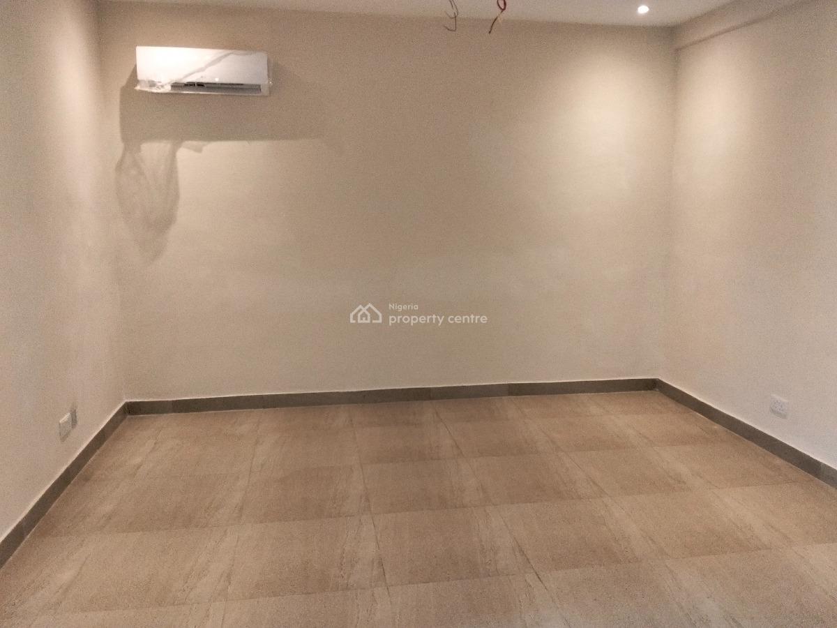 Luxury Three Bedroom Flat with Bq, Lekki Phase 1, Lekki, Lagos, Flat / Apartment for Rent
