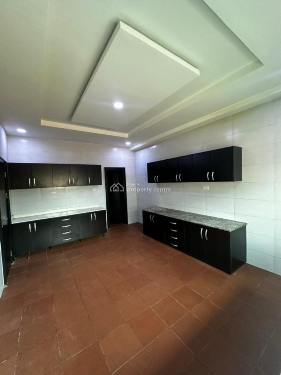 Very Spacious 2 Bedroom Flat, Katampe Extension, Katampe, Abuja, Flat / Apartment for Rent