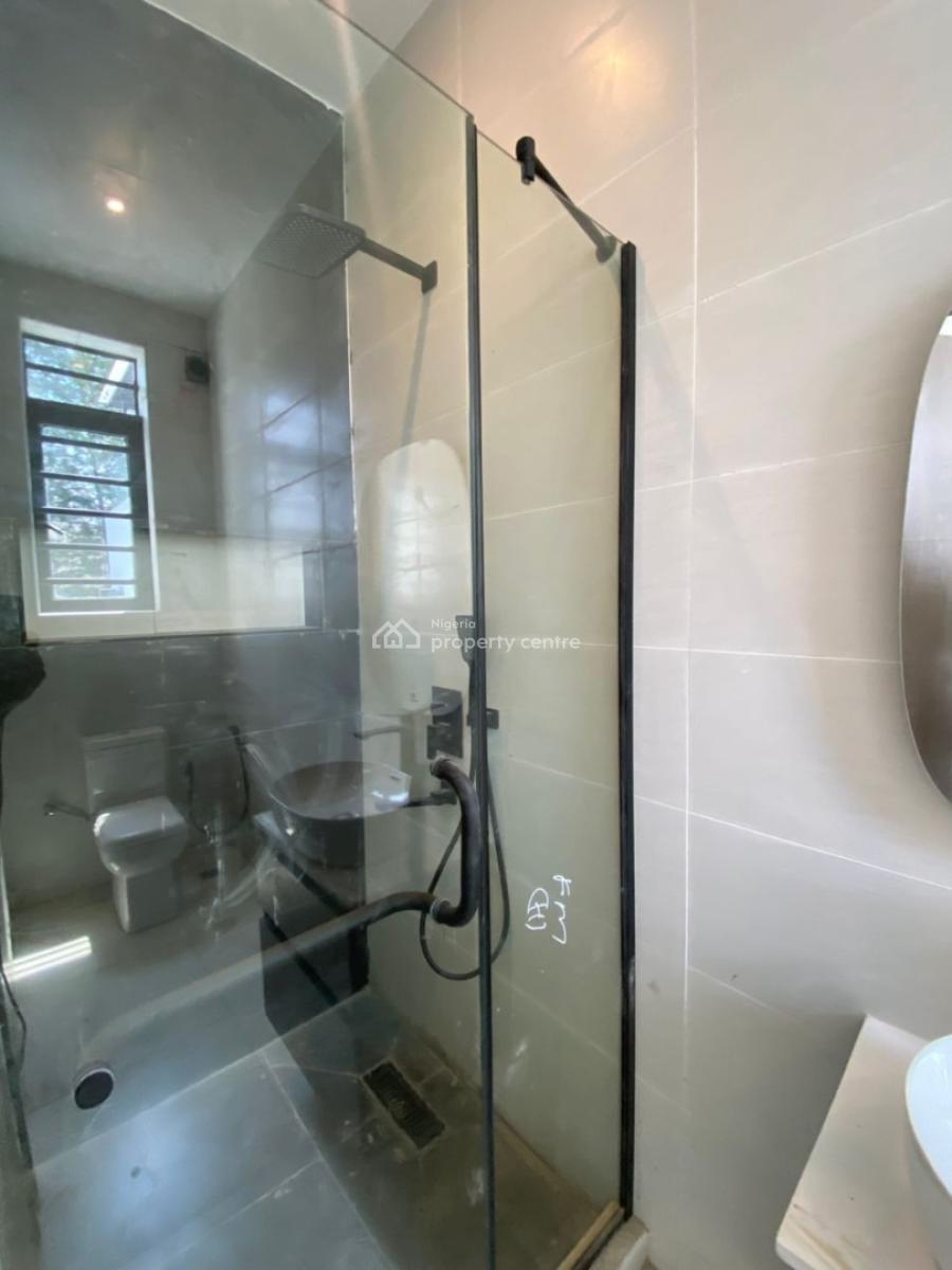 a Tastefully Finished 2 Bedroom Apartment + Gym & Swimming Pool, Osapa, Lekki, Lagos, Flat / Apartment for Sale
