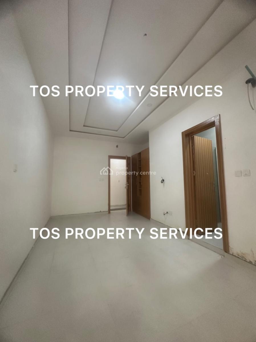 New & Lovely 3 Bedroom Apartment + Elevator, Alagomeji, Yaba, Lagos, Flat / Apartment for Sale