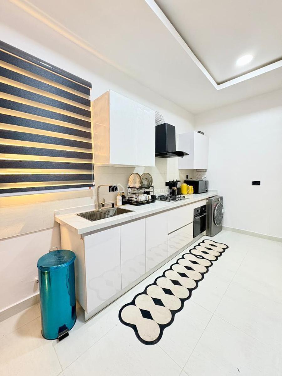Luxury  and Fully Furnished 2 Bedroom Apartment in a Serene Environment, Off Admiralty Way, Lekki Phase 1, Lekki, Lagos, Flat / Apartment for Rent
