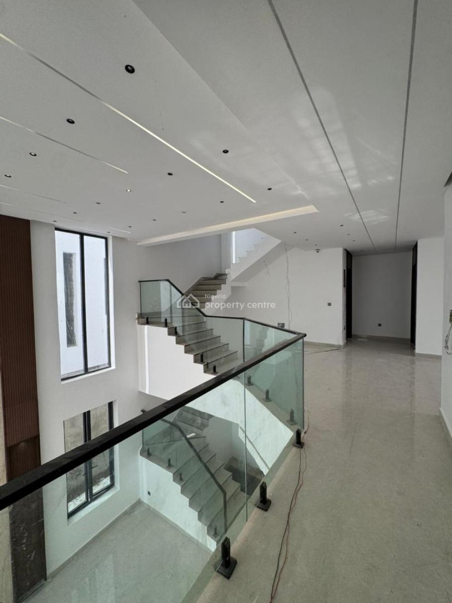 Massive 6 Bedroom Detached Duplex with  2 Boys Quarter, Lekki Phase 1, Lekki, Lagos, Detached Duplex for Sale