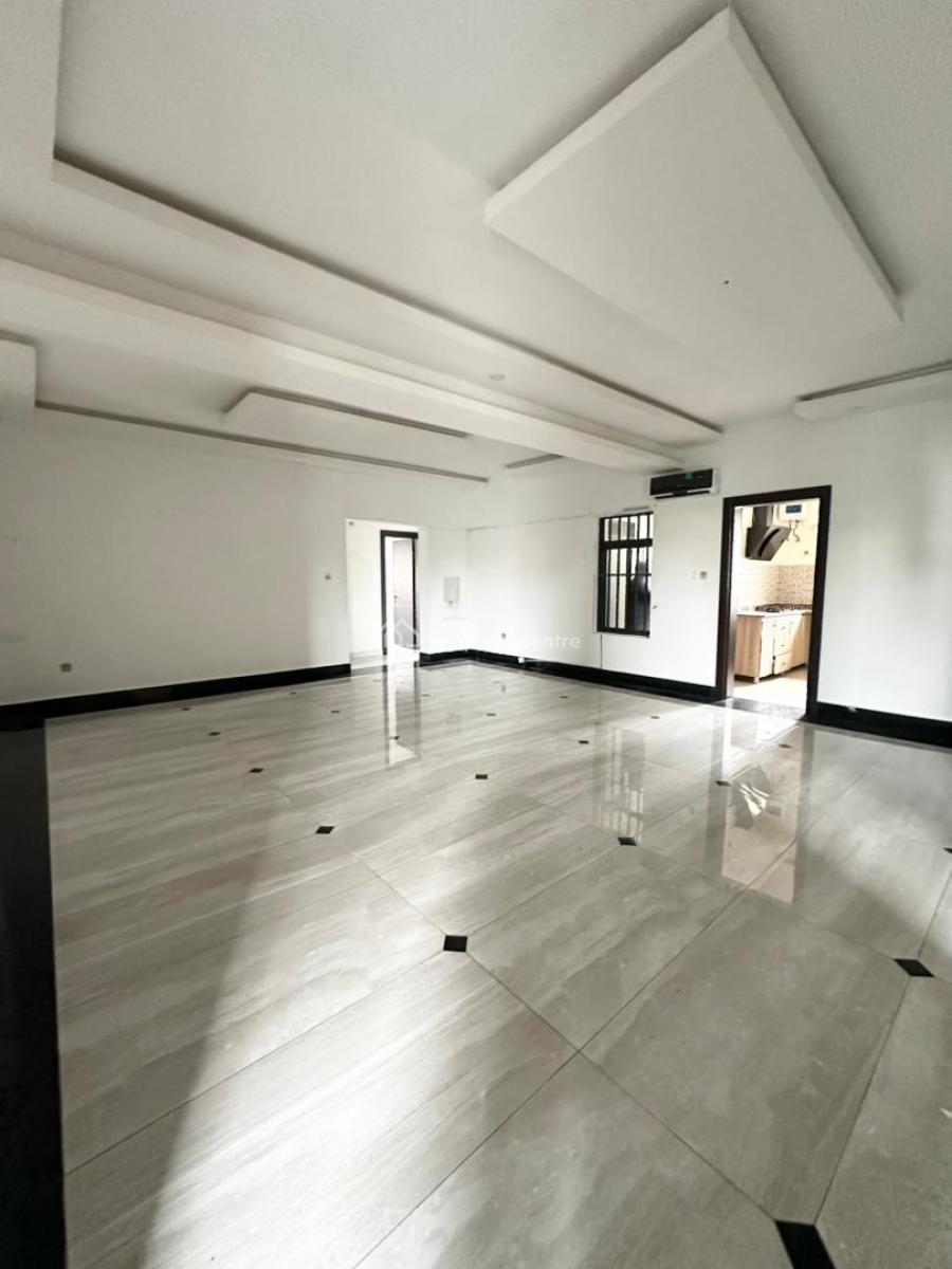 Well Maintained 3 Bedroom Apartment, Lekki Phase 1, Lekki Phase 1, Lekki, Lagos, Flat / Apartment for Rent
