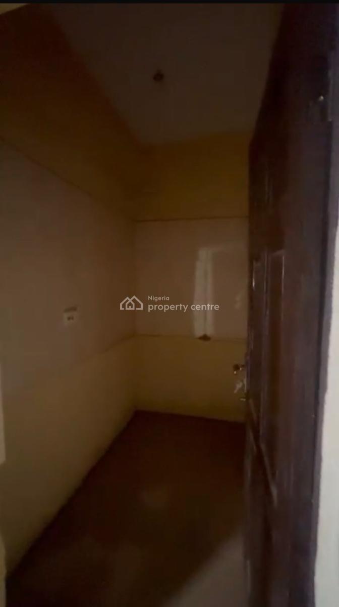 Spacious Room Self Contain, Shomolu, Lagos, Self Contain (single Rooms) for Rent