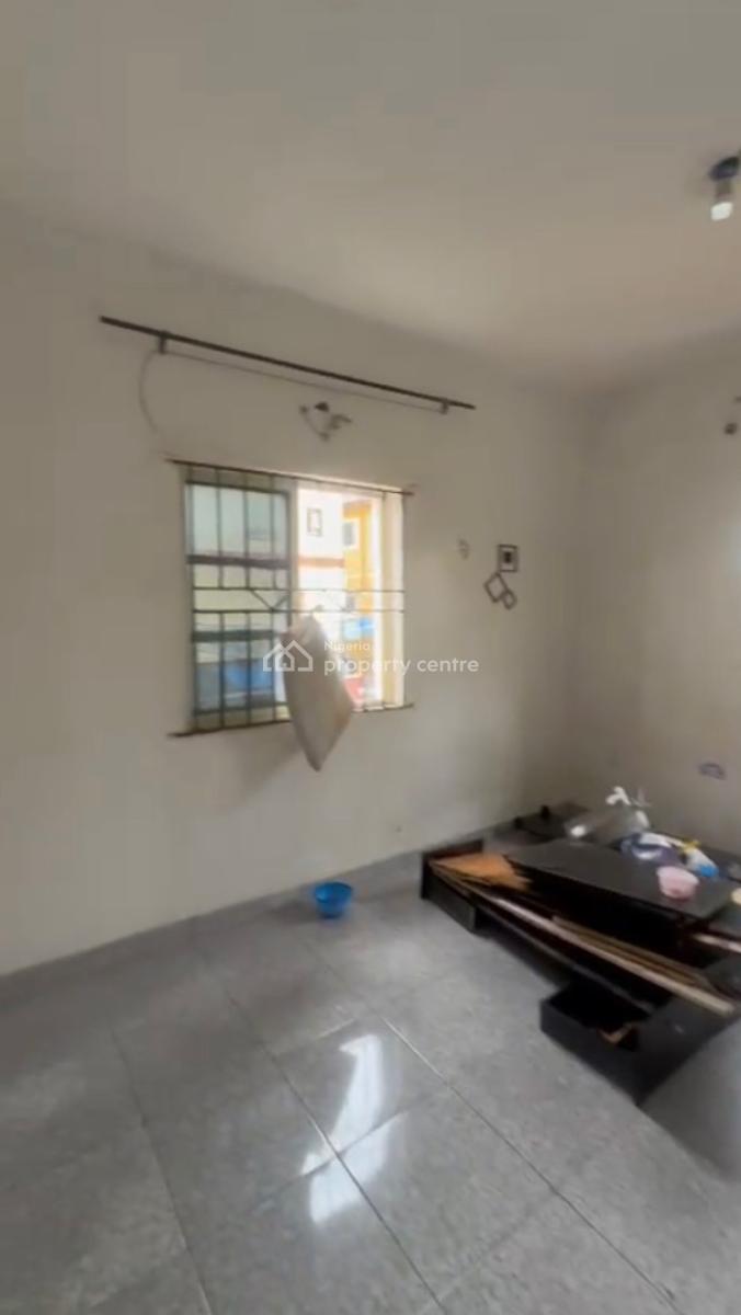 Spacious Room Self Contain, Shomolu, Lagos, Self Contain (single Rooms) for Rent