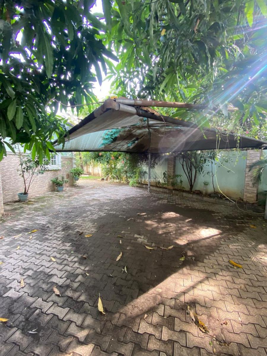 Prime Four-bedroom Bungalow with Bq, Kigoma Street., Zone 7, Wuse, Abuja, Commercial Property for Rent