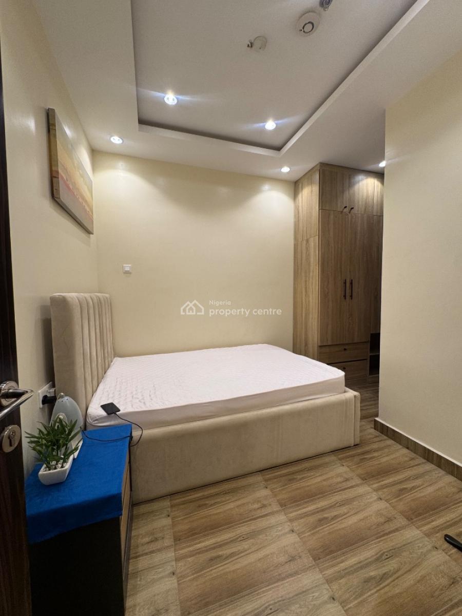 Fully Furnished 3 Bedroom Terrace Apartment, 8 Jn Yisa Doko. Naf Valley Estate., Asokoro District, Abuja, Flat / Apartment for Rent