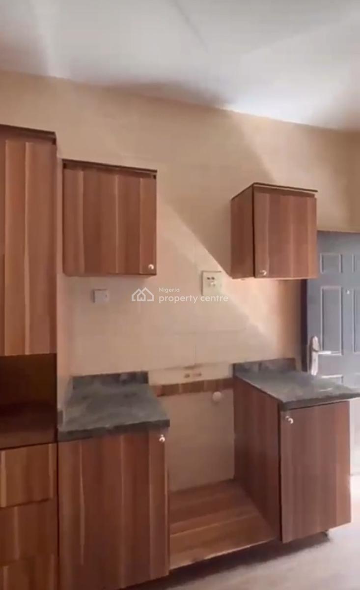 Newly Built 2 Bedroom Upstairs Apartment, Thera Annex Estate, Sangotedo, Ajah, Lagos, Flat / Apartment for Rent
