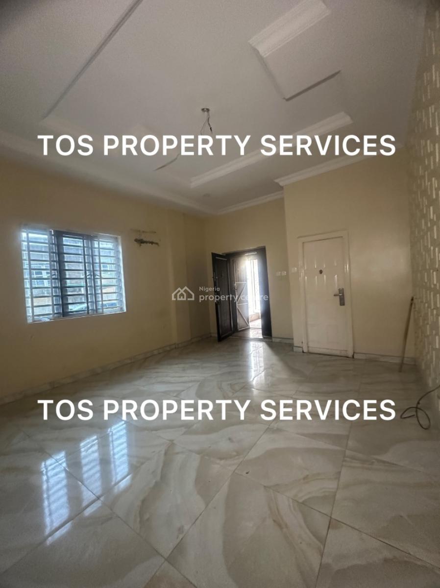 Lovely 2 Bedroom All Rooms Ensuite, Alagomeji, Yaba, Lagos, Flat / Apartment for Rent