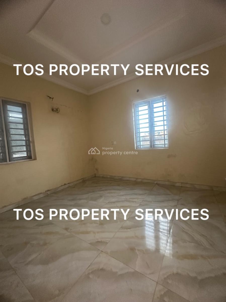 Lovely 2 Bedroom All Rooms Ensuite, Alagomeji, Yaba, Lagos, Flat / Apartment for Rent