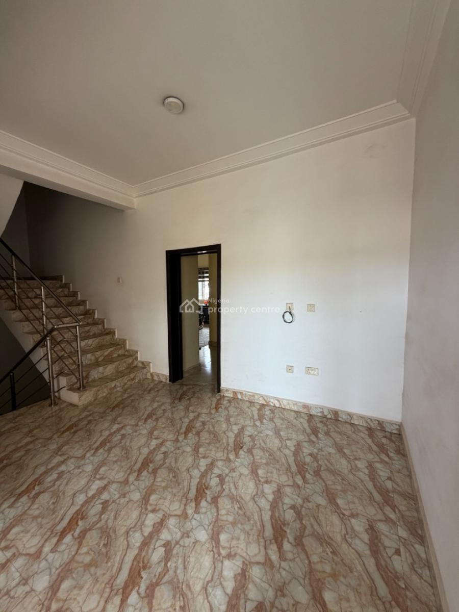 4 Bedrooms Terraced Duplex with 1 Room Bq Attached, Wuye, Abuja, Terraced Duplex for Rent