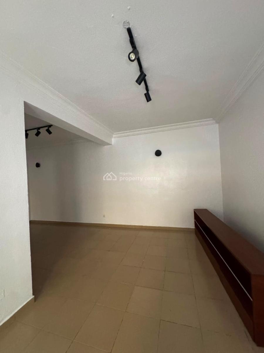 Two Bedroom Aparment, Ikota, Lekki, Lagos, Flat / Apartment for Rent