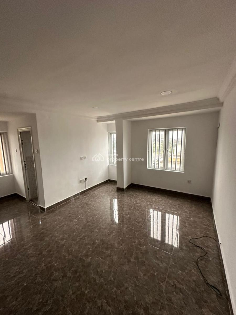 3 Bedroom Apartment, Lekki Phase 1, Lekki, Lagos, Flat / Apartment for Rent