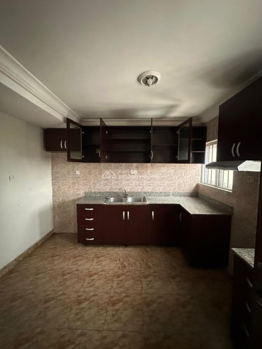 3 Bedroom Apartment, Lekki Phase 1, Lekki, Lagos, Flat / Apartment for Rent