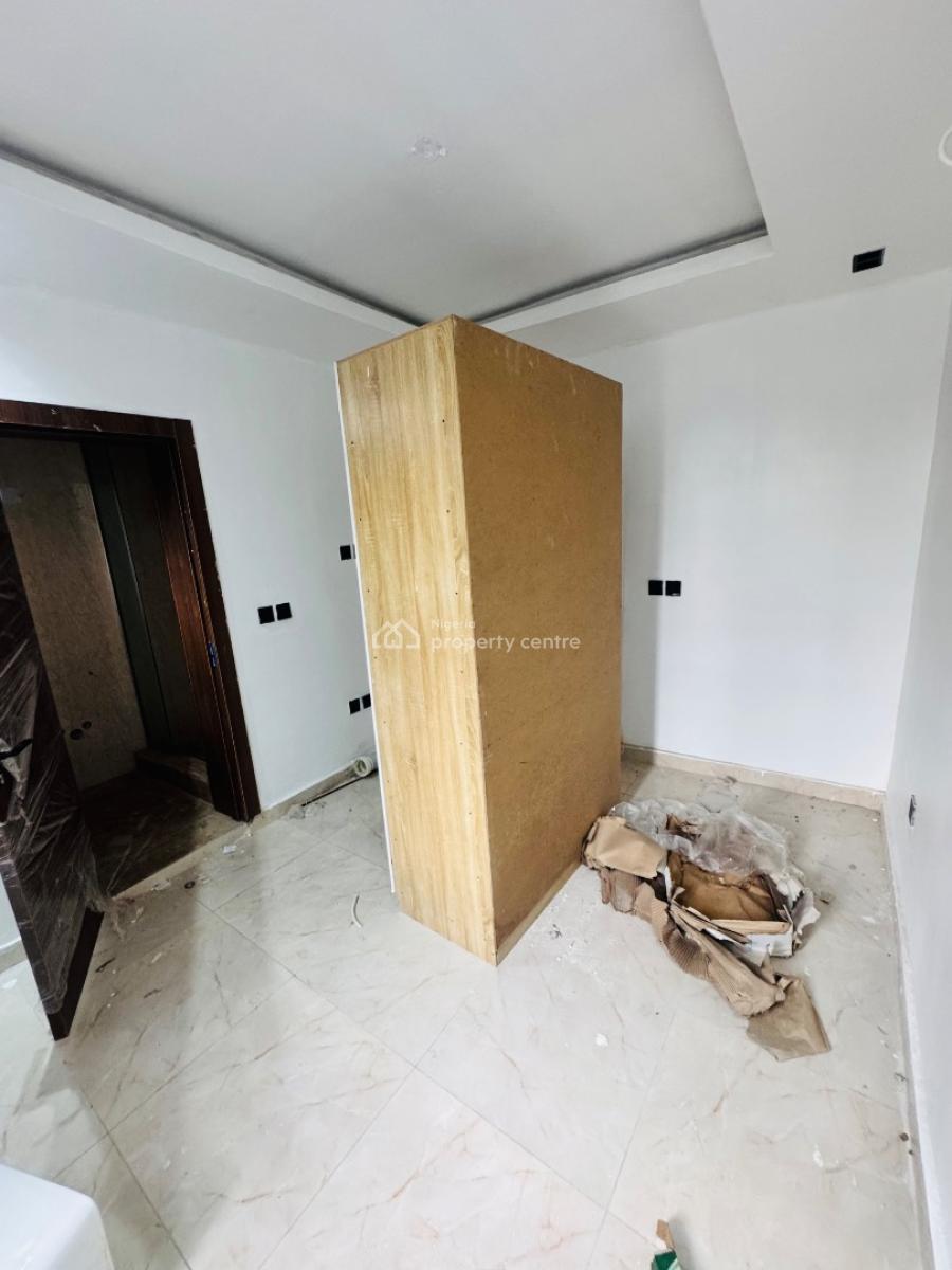 Exquisitely Built 4 Bedroom Terrace Duplex, Surulere, Lagos, Terraced Duplex for Sale
