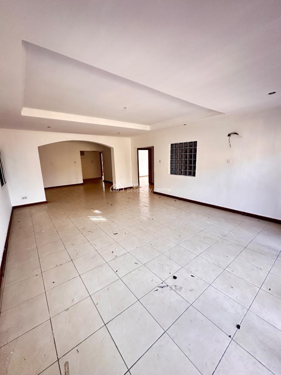 Lovley 3 Bedroom Apartment, Lekki Phase 1, Lekki, Lagos, Flat / Apartment for Rent