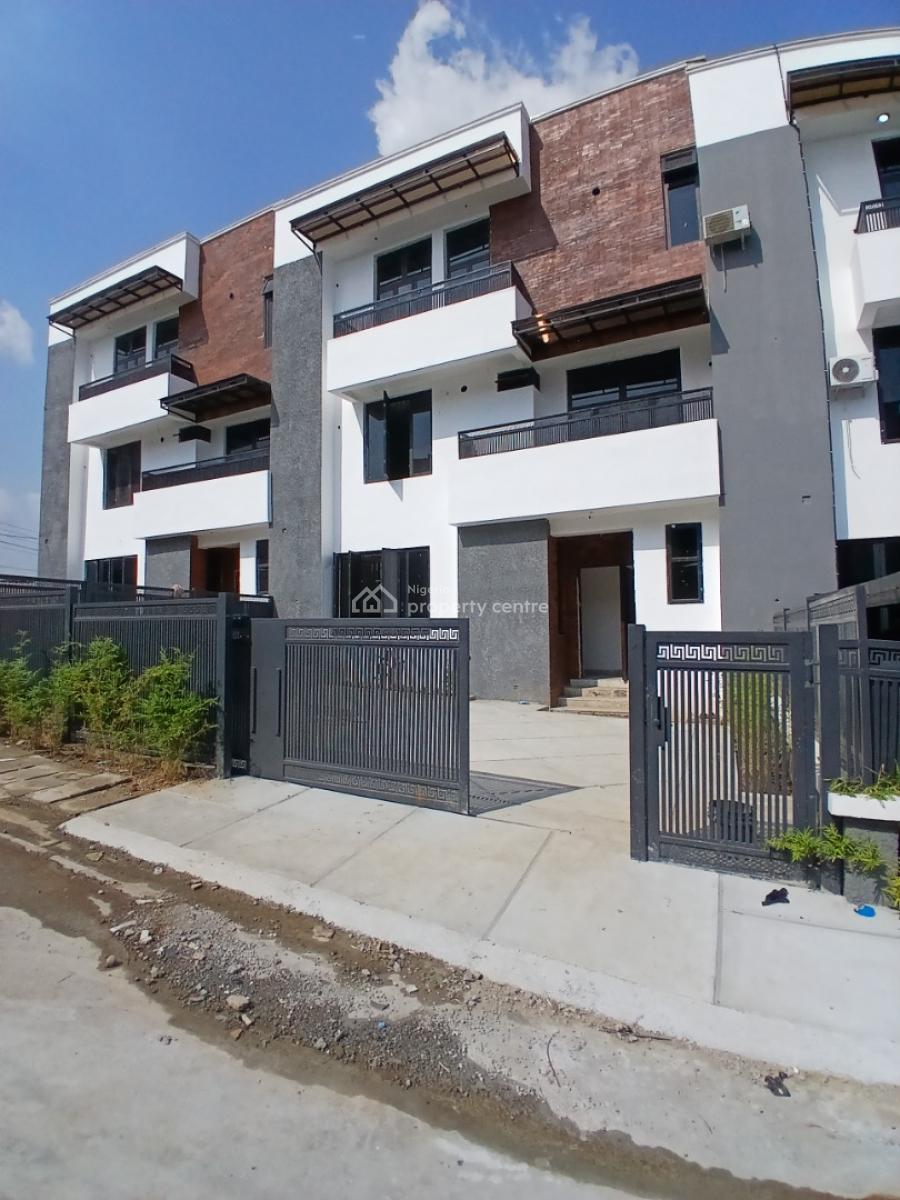 Brand New Luxury Finished 4-bedroom Terraced Duplex + 1-room, Dantata Estate, Gwarinpa, Abuja, Terraced Duplex for Sale