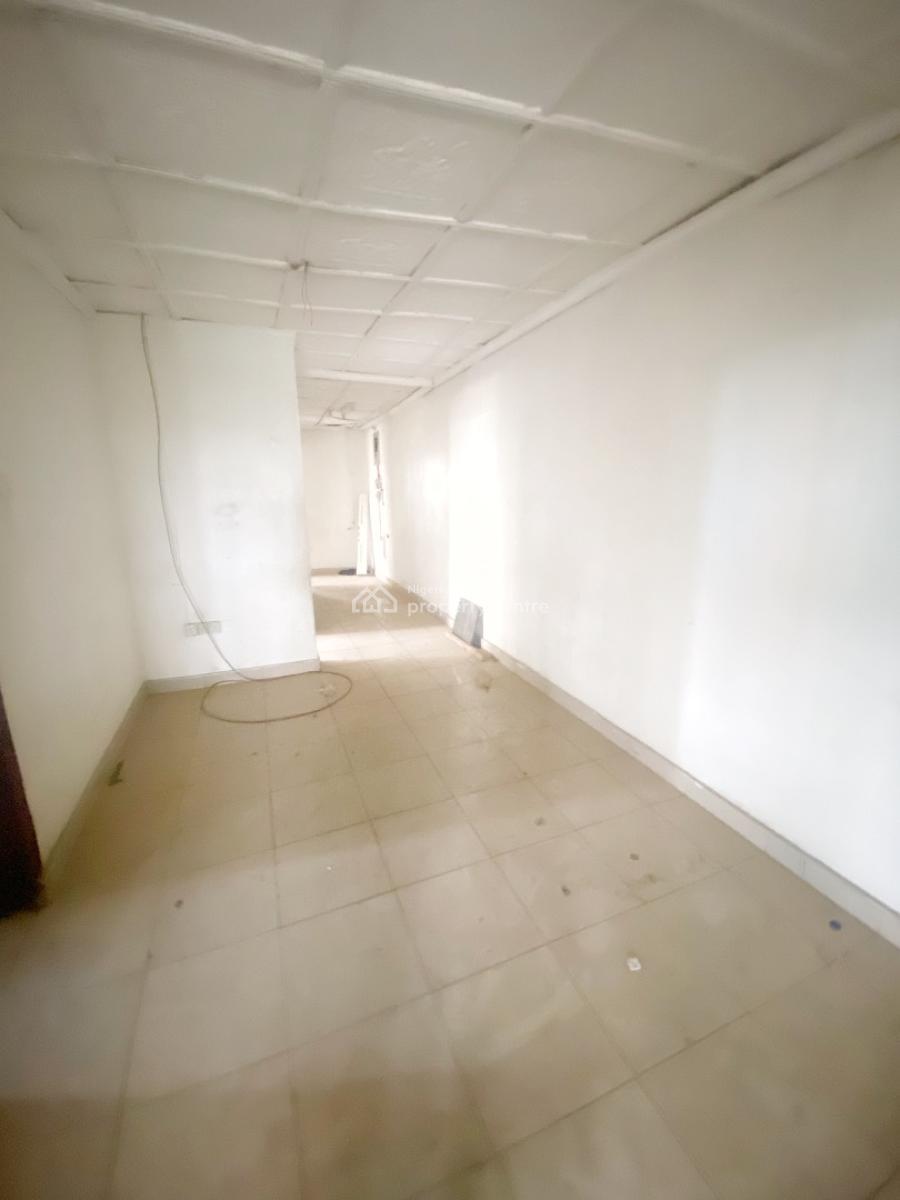 Luxury 2 Bedroom Flat, Olowora, Omole Phase 2, Ikeja, Lagos, Flat / Apartment for Rent