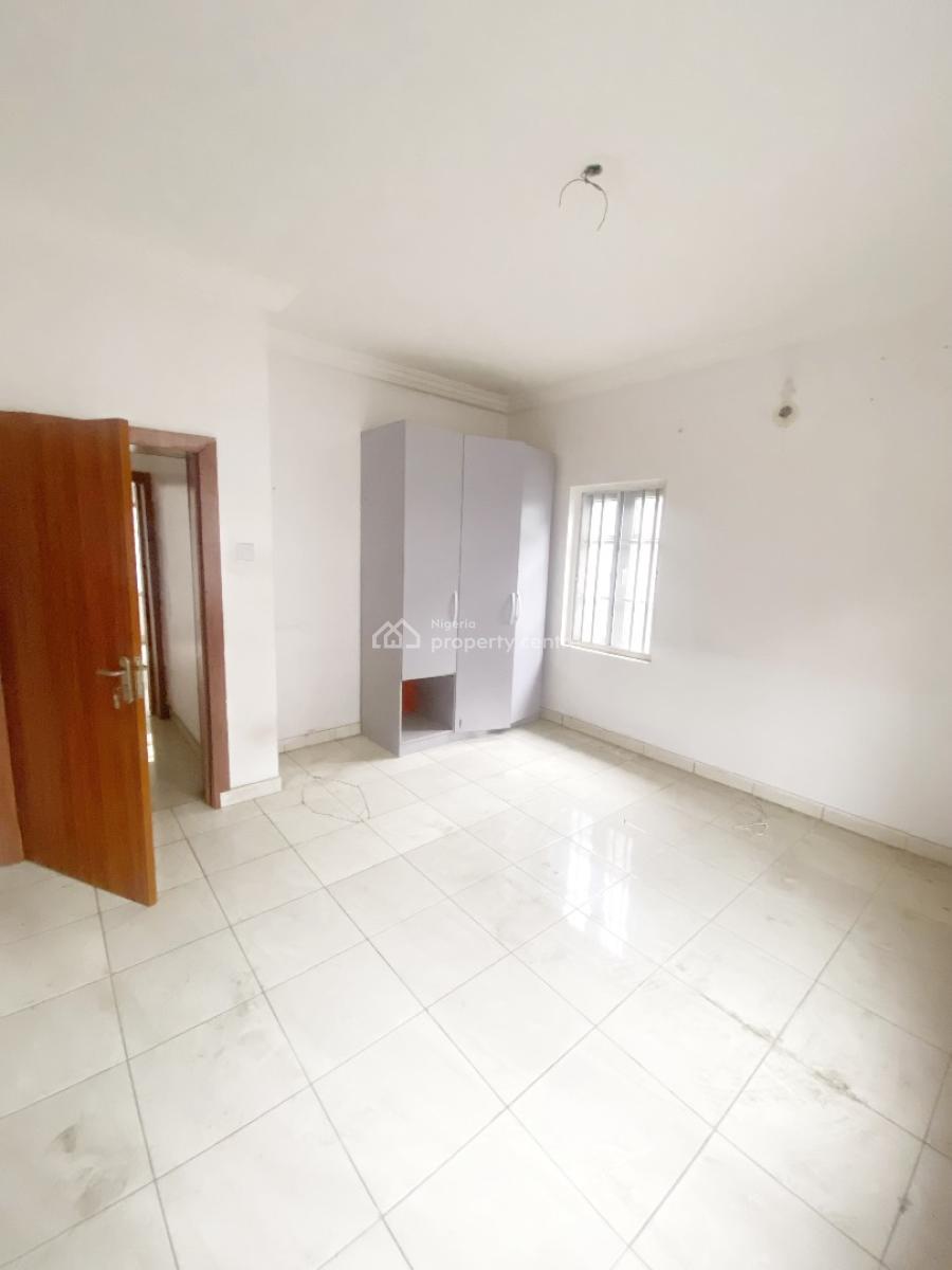 Luxury 2 Bedroom Flat, Gra Phase 1, Magodo, Lagos, Flat / Apartment for Rent