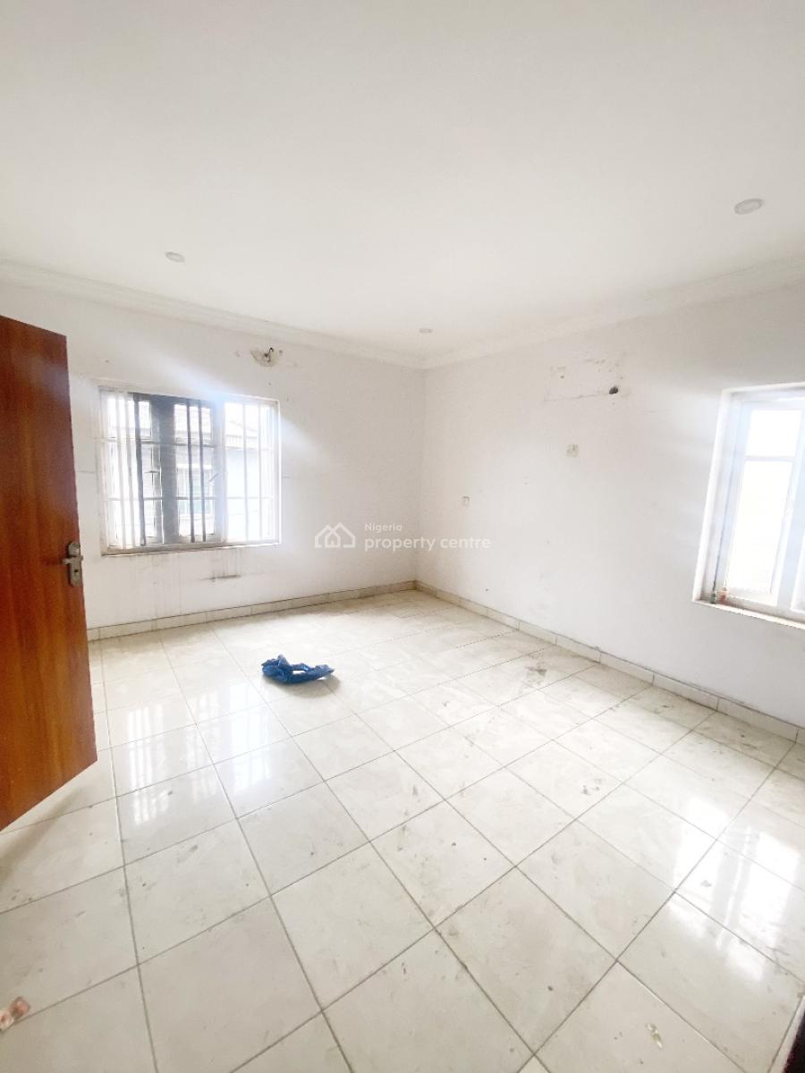 Luxury 2 Bedroom Flat, Gra Phase 1, Magodo, Lagos, Flat / Apartment for Rent