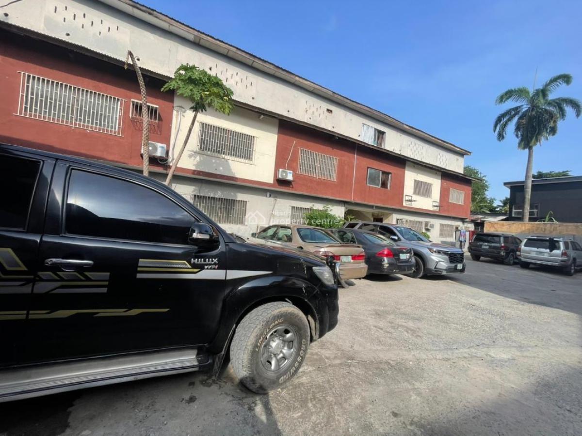 Luxury 3bedroom Apartment All Rooms En-suite, Sapara Williams Street, Victoria Island (vi), Lagos, Flat / Apartment for Rent