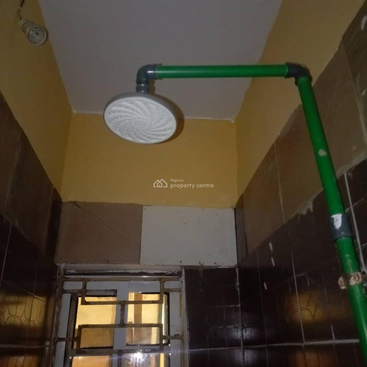 Self Contain, Off Adelabu Road, Adelabu, Surulere, Lagos, Self Contain (single Rooms) for Rent