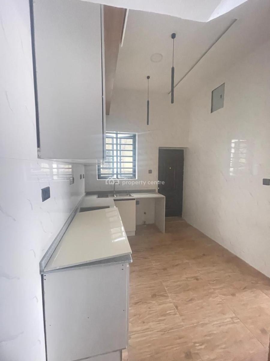 Spacious 4 Bedroom Semi Detached Duplex with Bq, Ologolo, Lekki, Lagos, Semi-detached Duplex for Rent