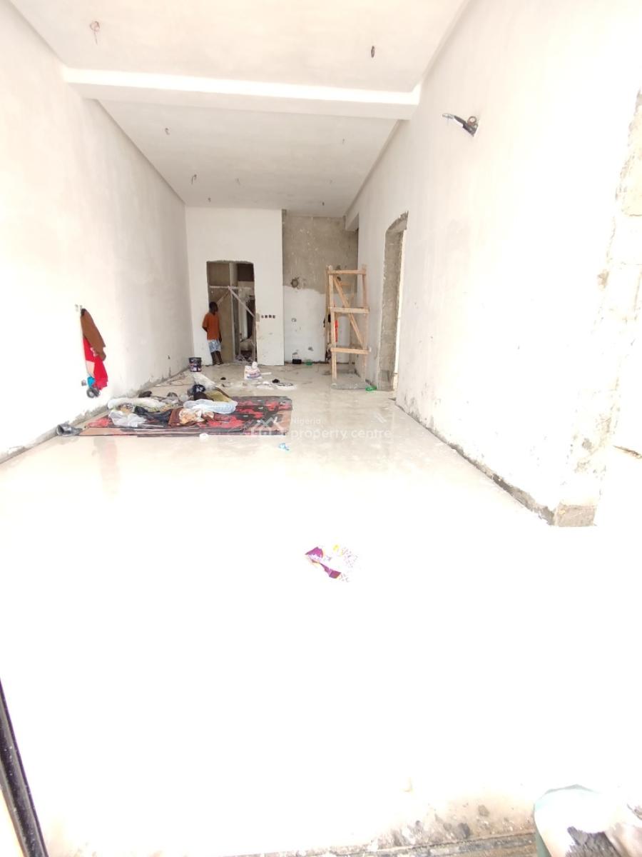 2 Bedroom Apartment, Lekki Phase 1, Lekki, Lagos, Block of Flats for Sale