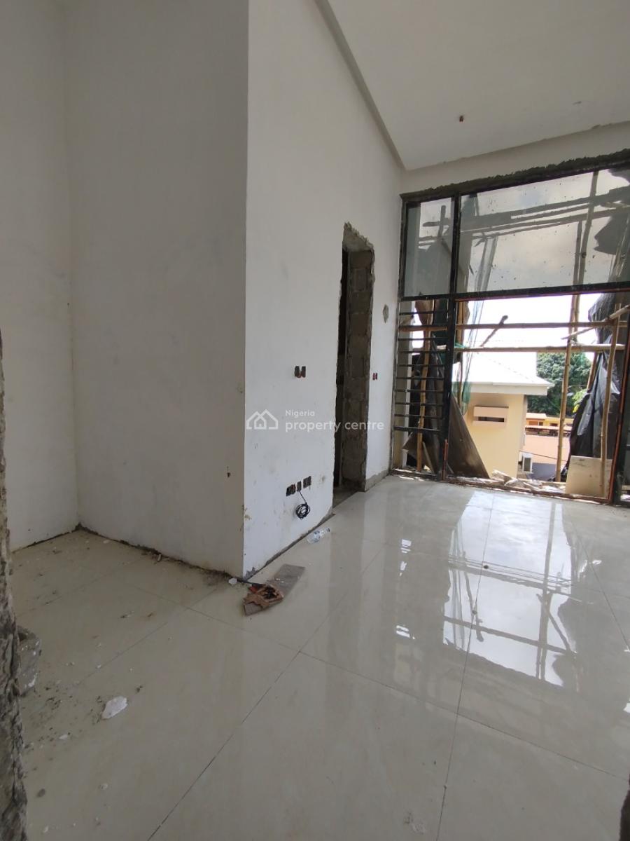 2 Bedroom Apartment, Lekki Phase 1, Lekki, Lagos, Block of Flats for Sale