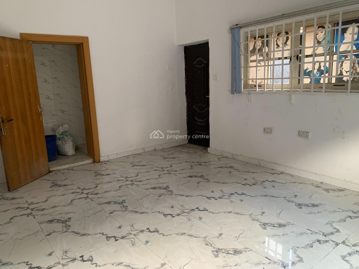 Luxury and Spacious Shop Space, Lekki Phase 1, Lekki, Lagos, Shop for Rent