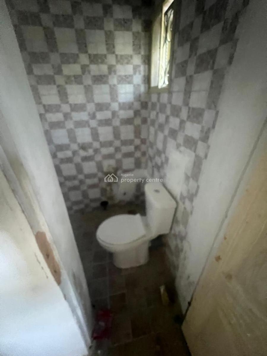 Newly Renovated Spacious Mini Flat with 2 Toilets, Silverland Estate, Sangotedo, Ajah, Lagos, Mini Flat (room and Parlour) for Rent