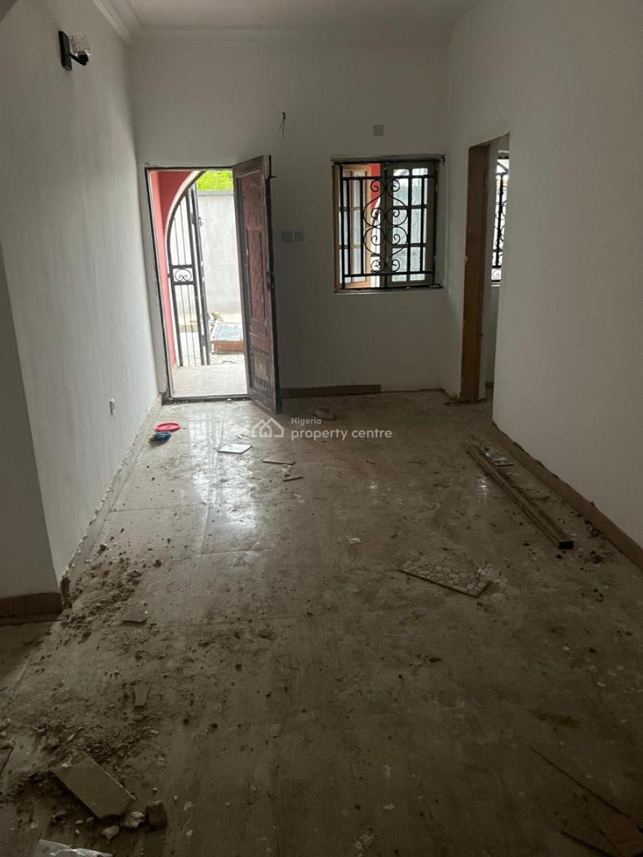 Newly Renovated Spacious Mini Flat with 2 Toilets, Silverland Estate, Sangotedo, Ajah, Lagos, Mini Flat (room and Parlour) for Rent