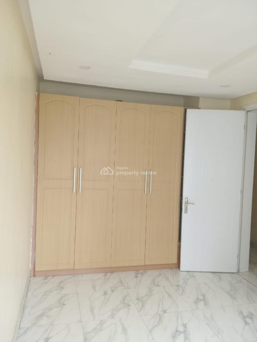 4 Bedroom Semi Detached House with a Room Bq, Mercedez Benz Office, Ikate, Lekki, Lagos, Semi-detached Duplex for Rent
