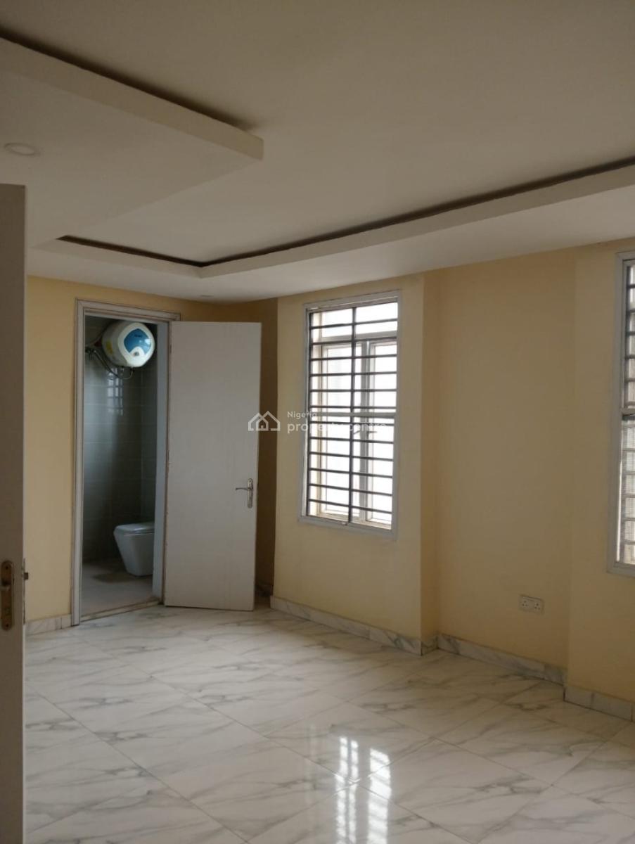 4 Bedroom Semi Detached House with a Room Bq, Mercedez Benz Office, Ikate, Lekki, Lagos, Semi-detached Duplex for Rent